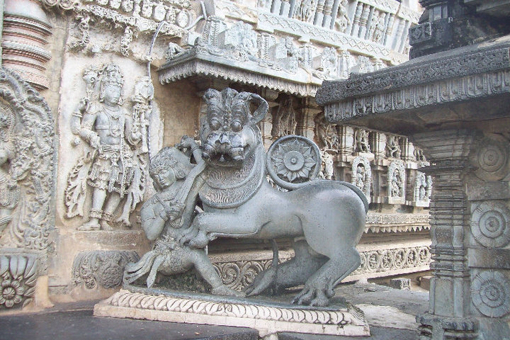 Sculpture at the Belur/Halebid temples.